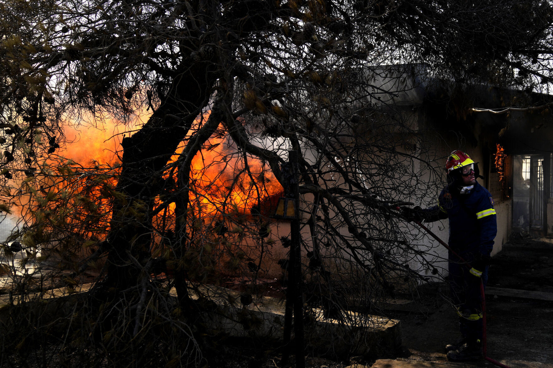 APTOPIX Greece Wildfire